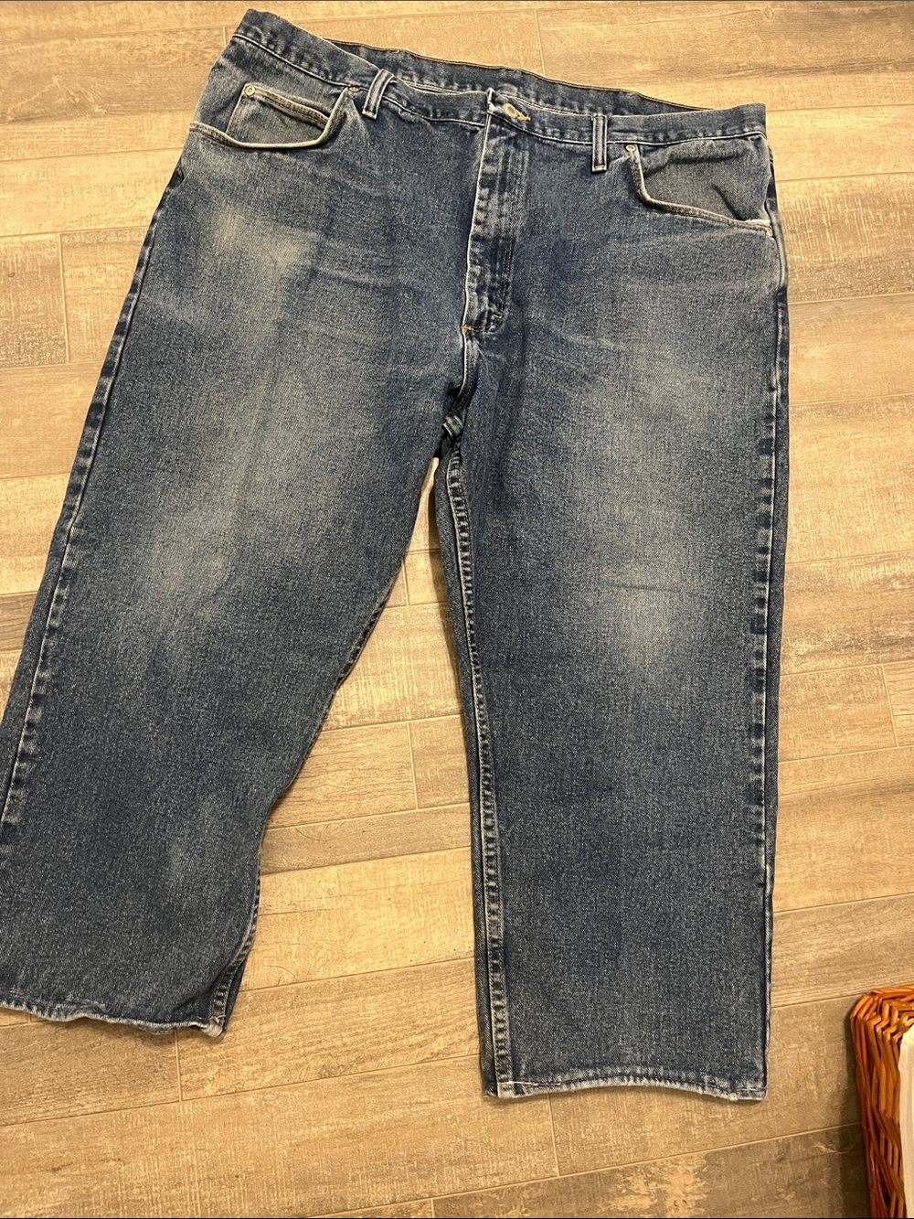 Wrangler Relaxed Fit Mid-Blue Denim Jeans